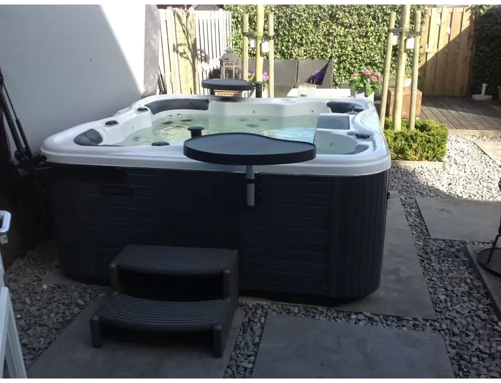 PassionSpa Joy hot tub – white and black, integrated table, Signature Collection PassionSpa Joy hot tub – white and black, integrated table, Signature Collection